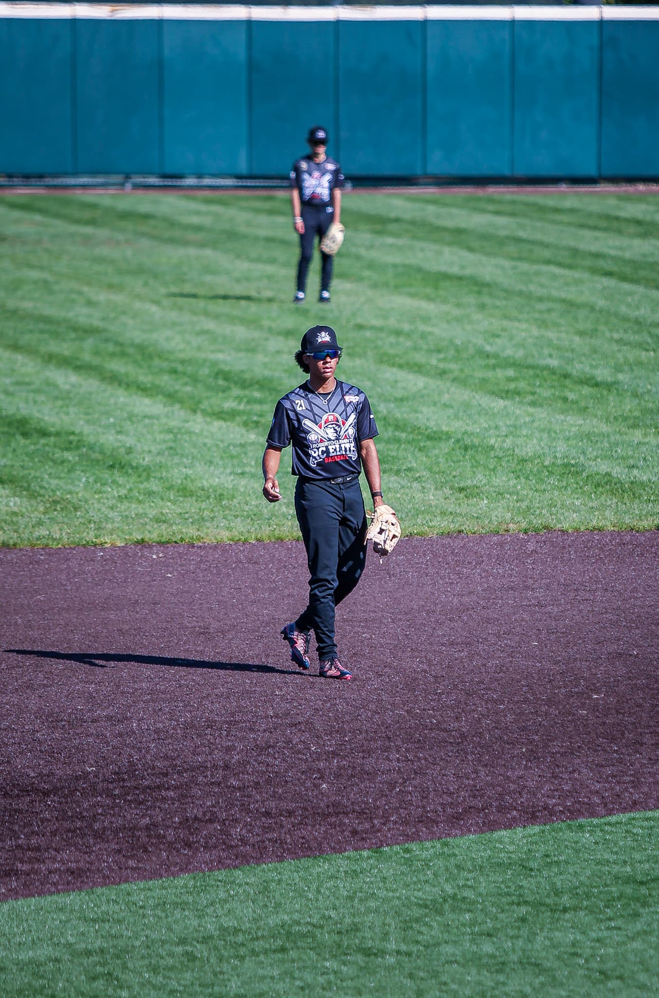 RC Elite player in uniform during a showcase game